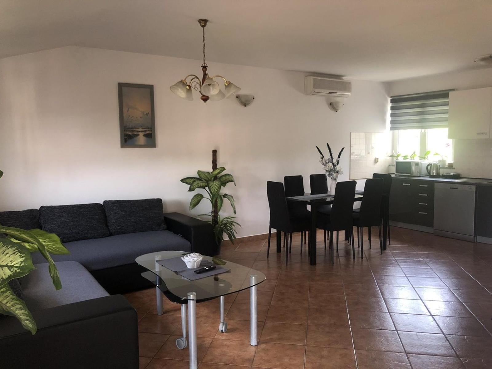 Apartman Sara 罗维尼 外观 照片