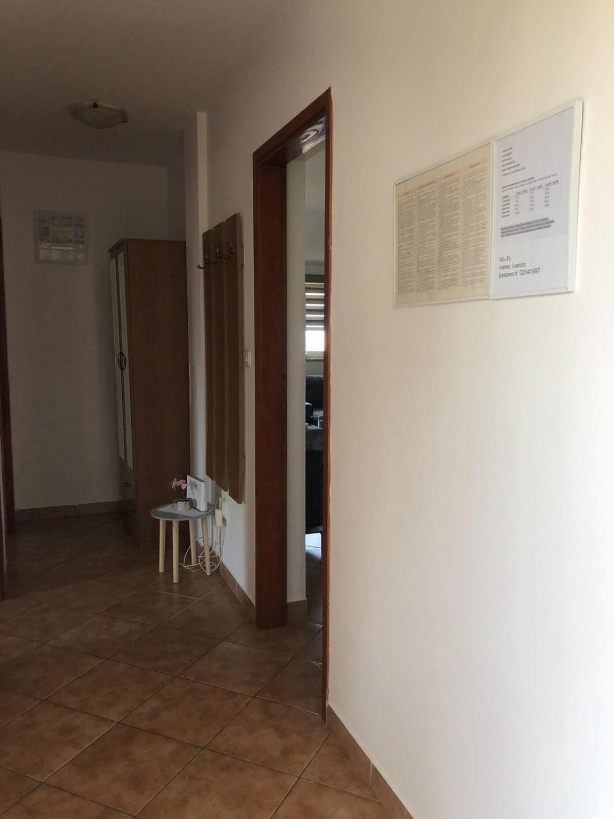 Apartman Sara 罗维尼 外观 照片